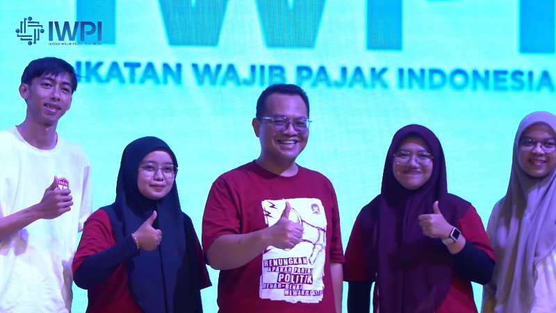 Rakyat Bersatu Untuk Indonesia Maju Bersama Ikatan Wajib Pajak Indonesia (IWPI)